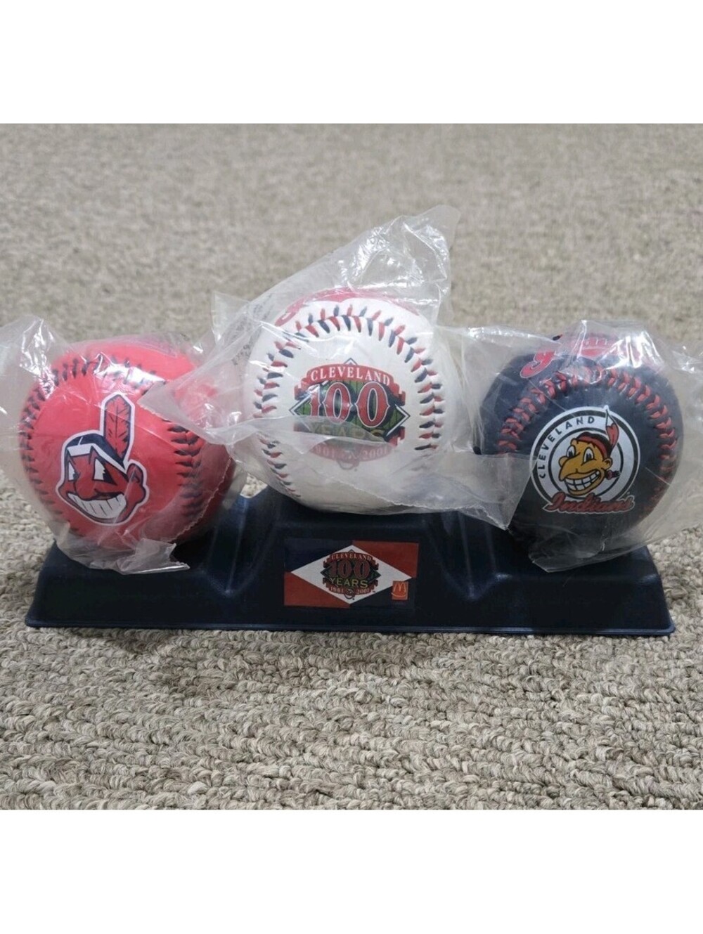 Cleveland Indians 100th year anniversary commemorative 3 baseballs w/stand